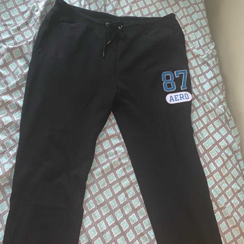 Aéropostale sweatpants color black size ( XL )